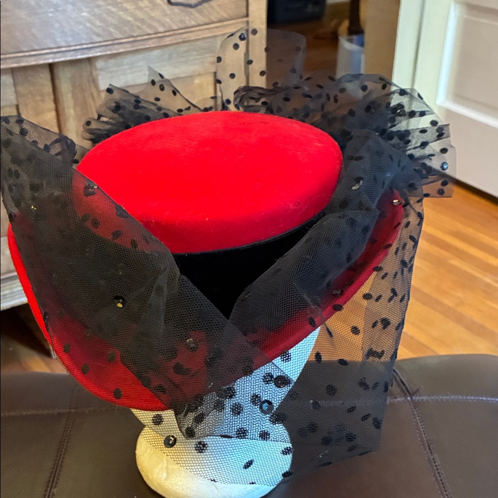 Chic Red and Black Polka Dot Women's Hat - Picture 2 of 5